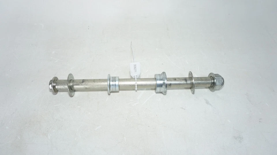 Arandelas de tuercas espaciadores de eje trasero Suzuki SV 650 2017-2023 308271 original OEM Foto 2 de 4