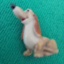 Trusty  wade disney hatbox fligurine