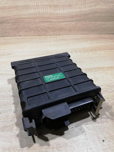 811906264 0280800104  Engine control unit/module ECU Fits for Audi 80 90 S2 B4