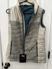 Yeti Cycles Women's Jacket Insulated Vest Medium Lightweight Cycling Outdoor