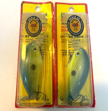 2 New STRIKE KING Lures 3/8oz SERIES 4S Pro Model SQUAREBILL CRANKBAITS ChrtSexy