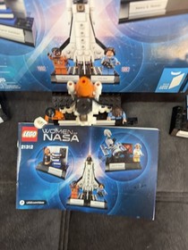 LEGO Women of NASA 21312 w/ Box Manual & 4 Minifigures LEGO Ideas Set
