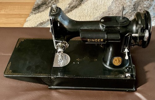Antique Singer Featherweight Portable Sewing Machine