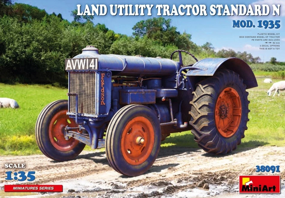 KIT MODELLINO TRATTORE STATICO MINIART LAND UTILITY TRACTOR STANDARD 1935 1/35 - Immagine 2 di 4
