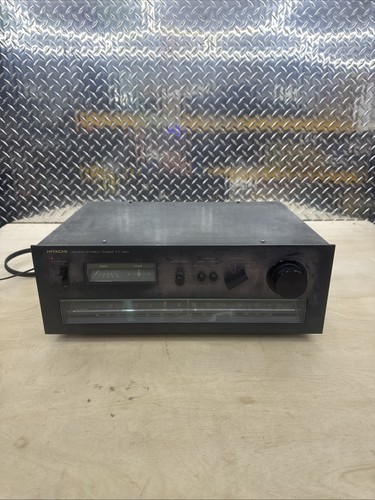 Hitachi FT-440  AM/FM Stereo Tuner Vintage CLEAN
