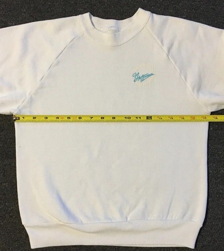 Vtg 80s Kids Shark Art Faded Sweatshirt XL USA Animal Beach Surf Fish Grunge 90s - Picture 9 of 11