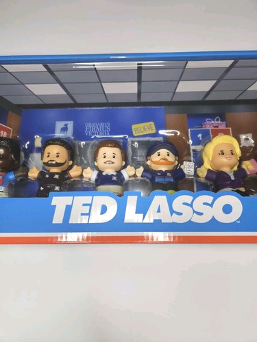 NIB Fisher-Price WB Little People Collector TED LASSO 6 Figures Special Edition - Picture 3 of 11
