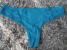 NeW Vs Lace trim thong Panty Size small bright blue
