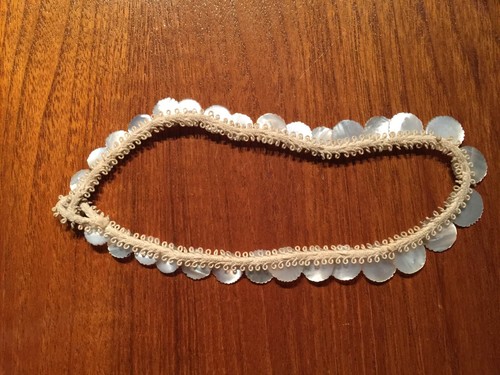 ANTIQUE MOTHER OF PEARL ON BRAID WITH TURQUOISE BEADS 14" SMALL CHOKER - Picture 6 of 11