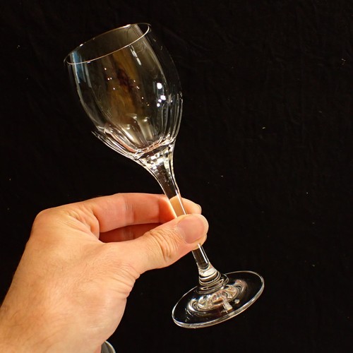 Pair of Vintage Bohemia Crystal Dynasty Wine Glasses - Hock Glasses - Riesling - Picture 6 of 14