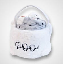 TK Maxx Ghost Throw Blanket & Faux Fur Halloween Glow In The Dark Basket Set