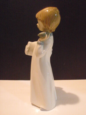 VTG 1980's Lladro NAO OFF TO BED Zaphir Porcelain Figurine Boy