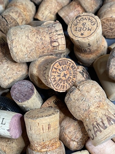 Vintage Wine Cork Collection Set Of lots - 4132 - Picture 9 of 17