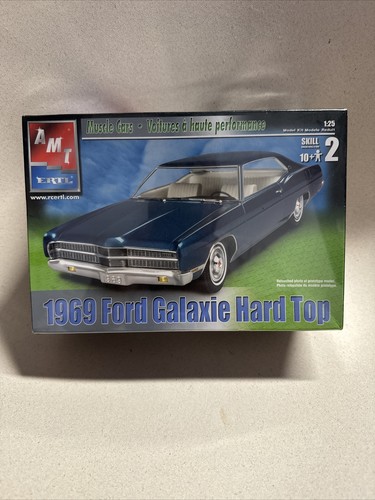 Maquette plastique de voiture SHELBY GT350 1967 USPS STAMP S... 1/25