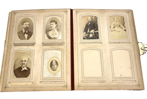 Album fotografico con 74 foto antiche cartoline armadio uomini donne bambini - Foto 10 di 17