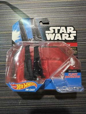 Star Wars Hot Wheels Die Cast TFA 2014 Kylo Rens  Command Shuttle MIP 820 