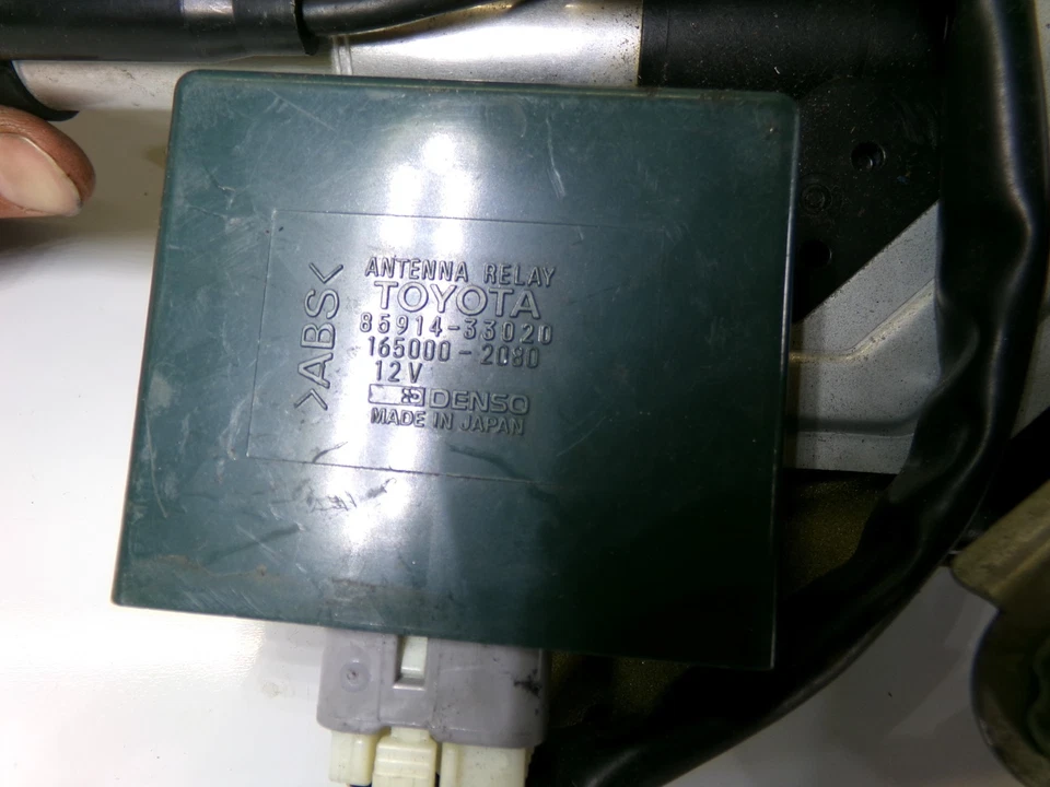 86309-20320 Radio Antena Motor Eléctrico 85914-33020 00-05 Toyota Celica Foto 2 de 4