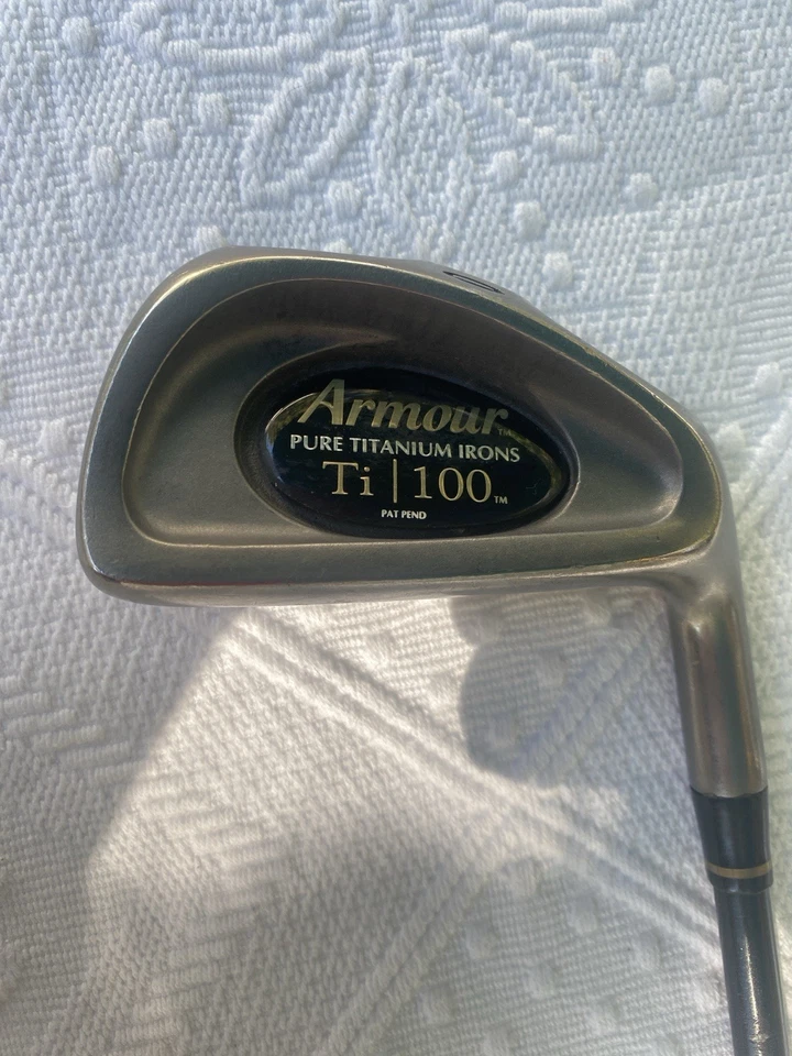 Tommy Armour Golf TI 100 Pure Titanium 8 Iron RH Regular Flex Graphite Shaft - Image 3 of 4