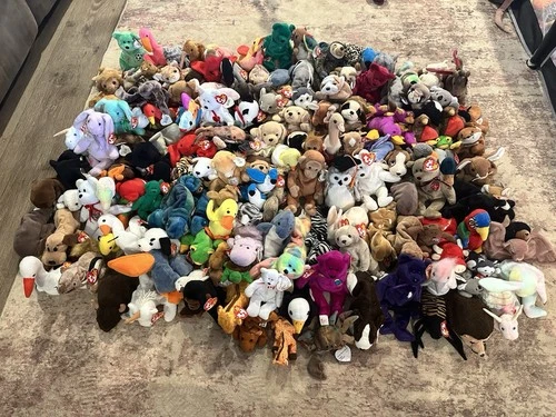 Ty Beanie Babies Lot of 153.  Most W/tags  Vintage Toys.
