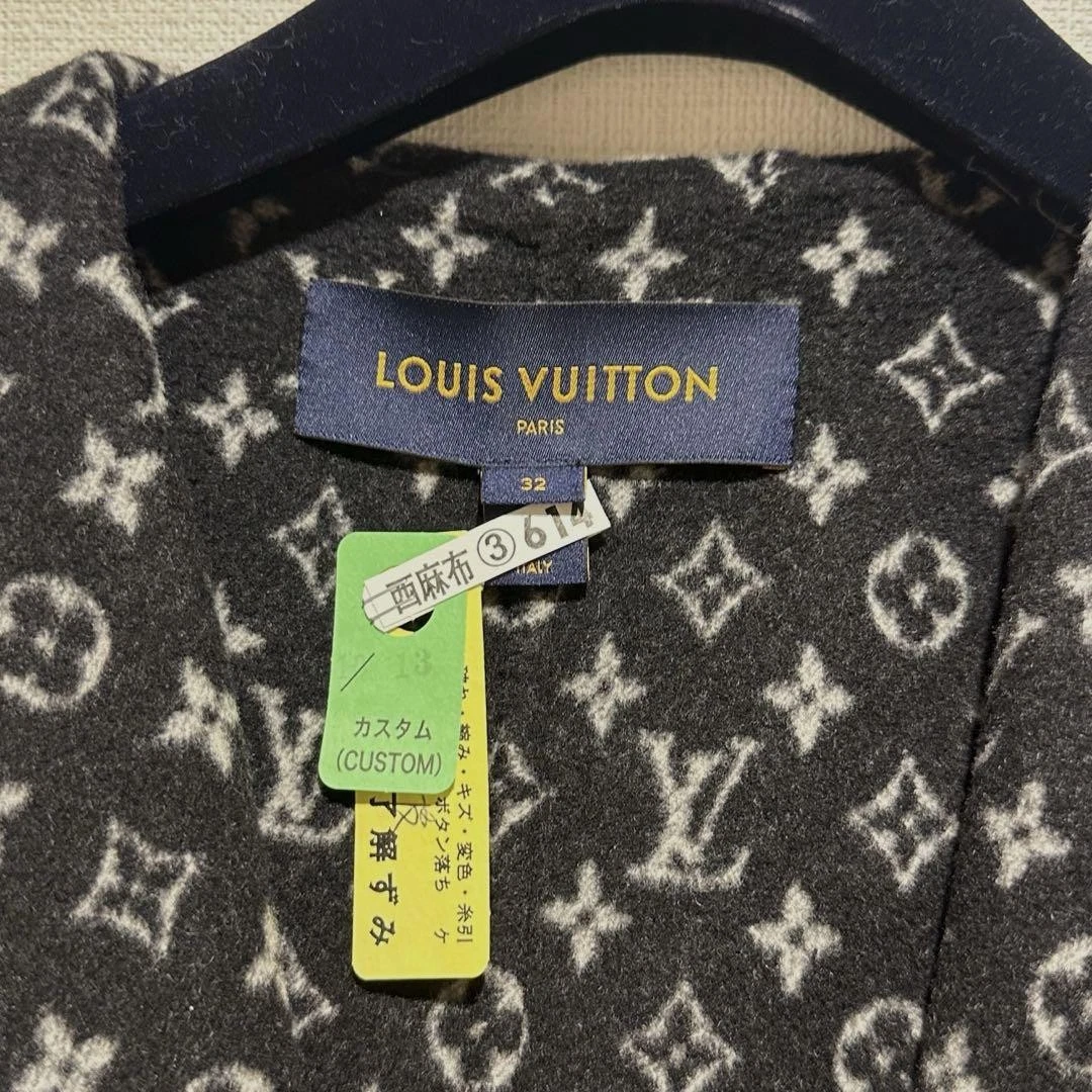 LOUIS VUITTON（LV） Cappotto con cappuccio Louis Vuitton taglia rara
