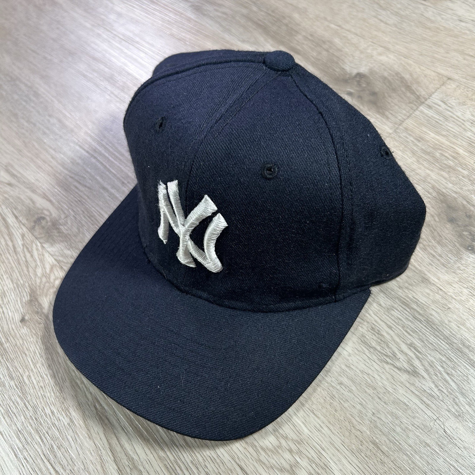 VTG American Needle New York Yankees Snapback Hat MLB Blue Patent 100% Wool Cap