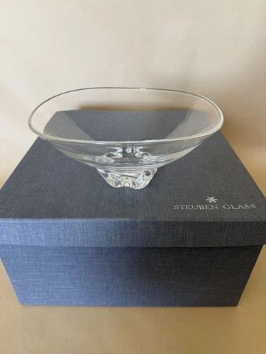 Steuben Crystal Trillium 10" Centerpiece Bowl Donald Pollard Signed Original Box