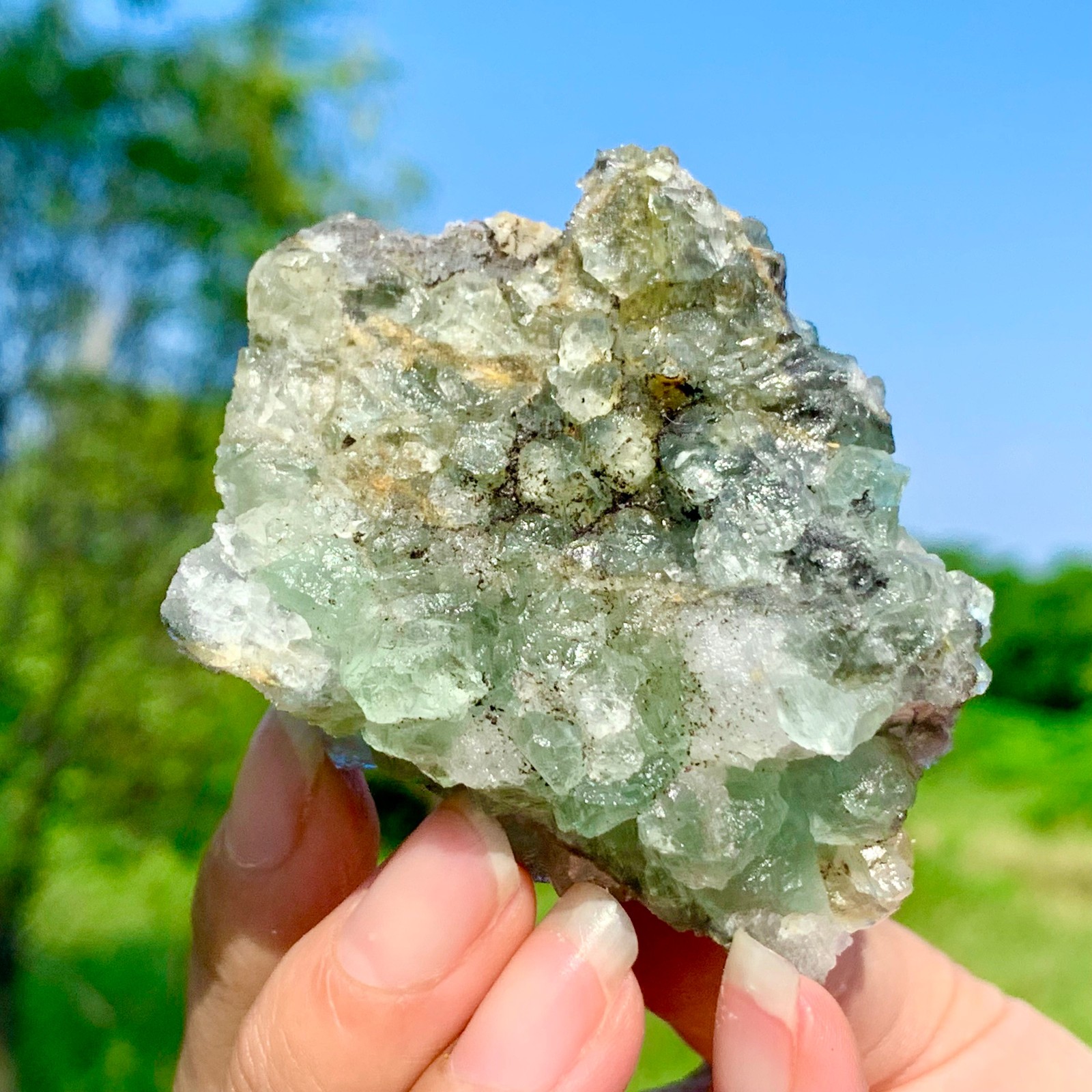 114G Rare transparent green cubic fluorite mineral crystal sample/China