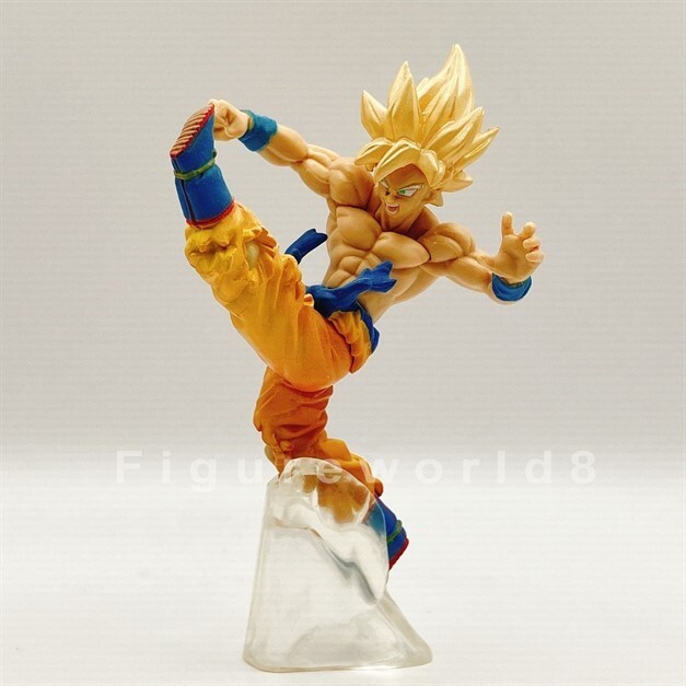Battle Damaged Super Saiyan Son Goku Kick Dragon Ball Z