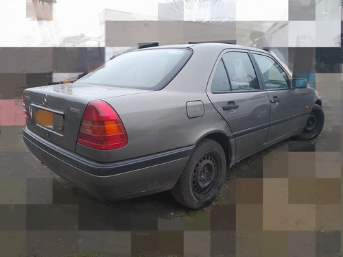 Grille Haut Parleur Porte Avant Droite MERCEDES Classe C (W202) 2027270288 - Photo 5/7