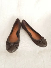 Antonio Melani brown flats slip ons bow leather and suede 6.5