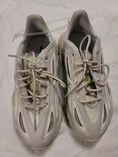 Adidas Originals  OZWEEGO CELOX Women Size 5 GZ7280
