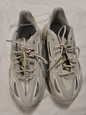 Adidas Originals  OZWEEGO CELOX Women Size 5 GZ7280