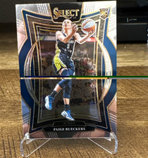 Panini Select WNBA 2025 Paige Bueckers Dallas Wings #25 Rookie Concourse