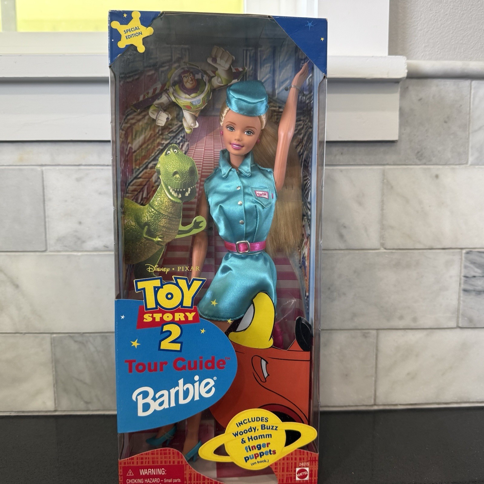 Disney’s Toy Story 2 Tour Guide Special Edition Barbie Doll 1999  Mattel #24015