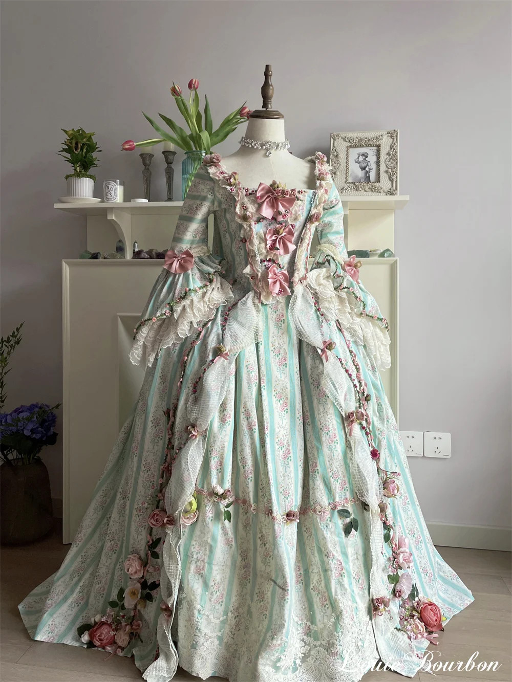 Century Francaise Rococo Dress Victorian Queen Marie Antoinette Dress Ball Gown