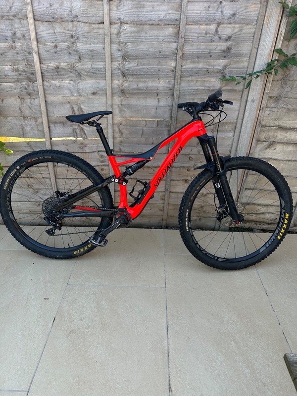 Specialized Stumpjumper FSR Expert Carbon 29 - Size Medium - New rear shock