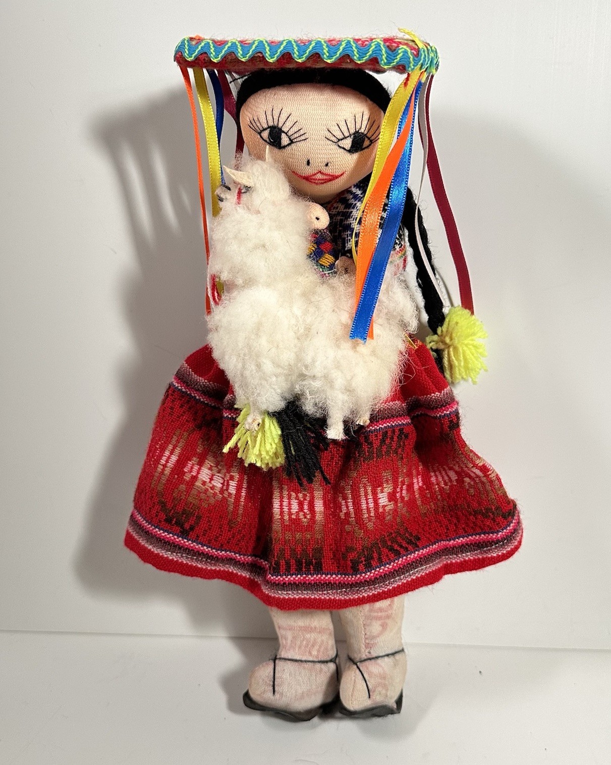 Vtg Peruvian Handmade Cloth Doll Mother Holding 2 Children & Alpaca 12