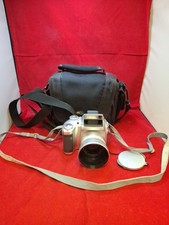 FUJIFILM FINEPIX S3000 Compact Digital Camera Cb 