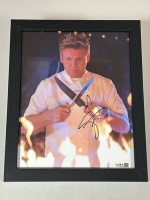 GORDON RAMSAY HELLS KITCHEN AUTOGRAPHED SIGNED 8X10 PHOTO PROOF JSA COA CH42951