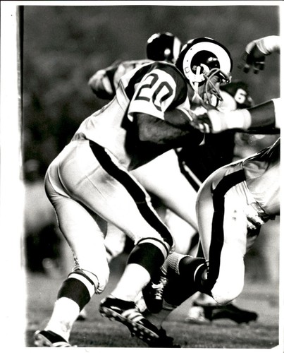 LD226 ORIGINAL 8x10 B&W Photo 1960s NFL Los Angeles Rams Running Back ...
