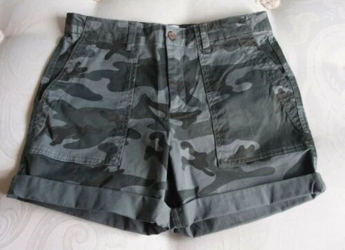 Gap Camouflage Shorts for Men