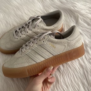 متاهة المثل مصروف adidas sambarose beige - selfwellness.net