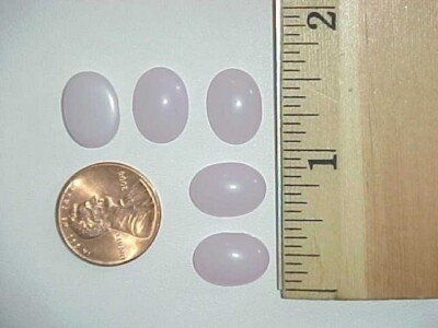 36 VINTAGE LILAC MOONSTONE ACRYLIC 14x10mm OVAL CABOCHON L701
