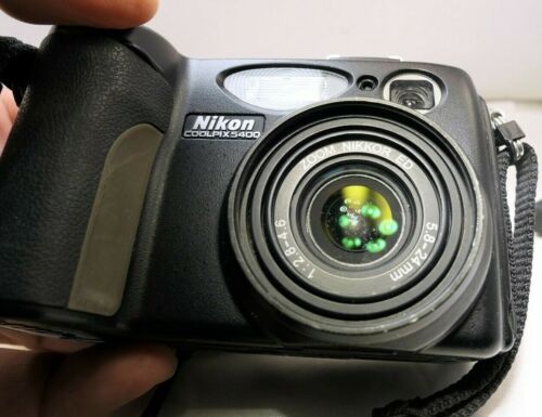 Appareil photo numérique 5 mégapixels Nikon COOLPIX 5400 TEL QUEL sans alimentation - Photo 1/10