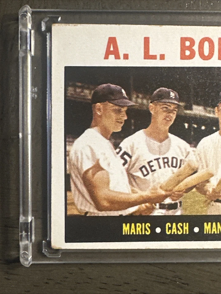 1964 Topps - Mickey Mantle, Al Kaline, Roger Maris #331 - Image 3 of 4