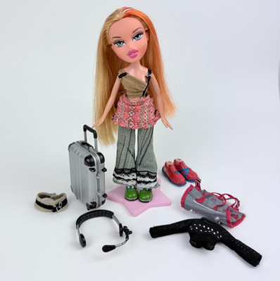 Bratz Tokyo A Go-Go Cloe Modepuppe MGA Y2K Original Selten Rarität