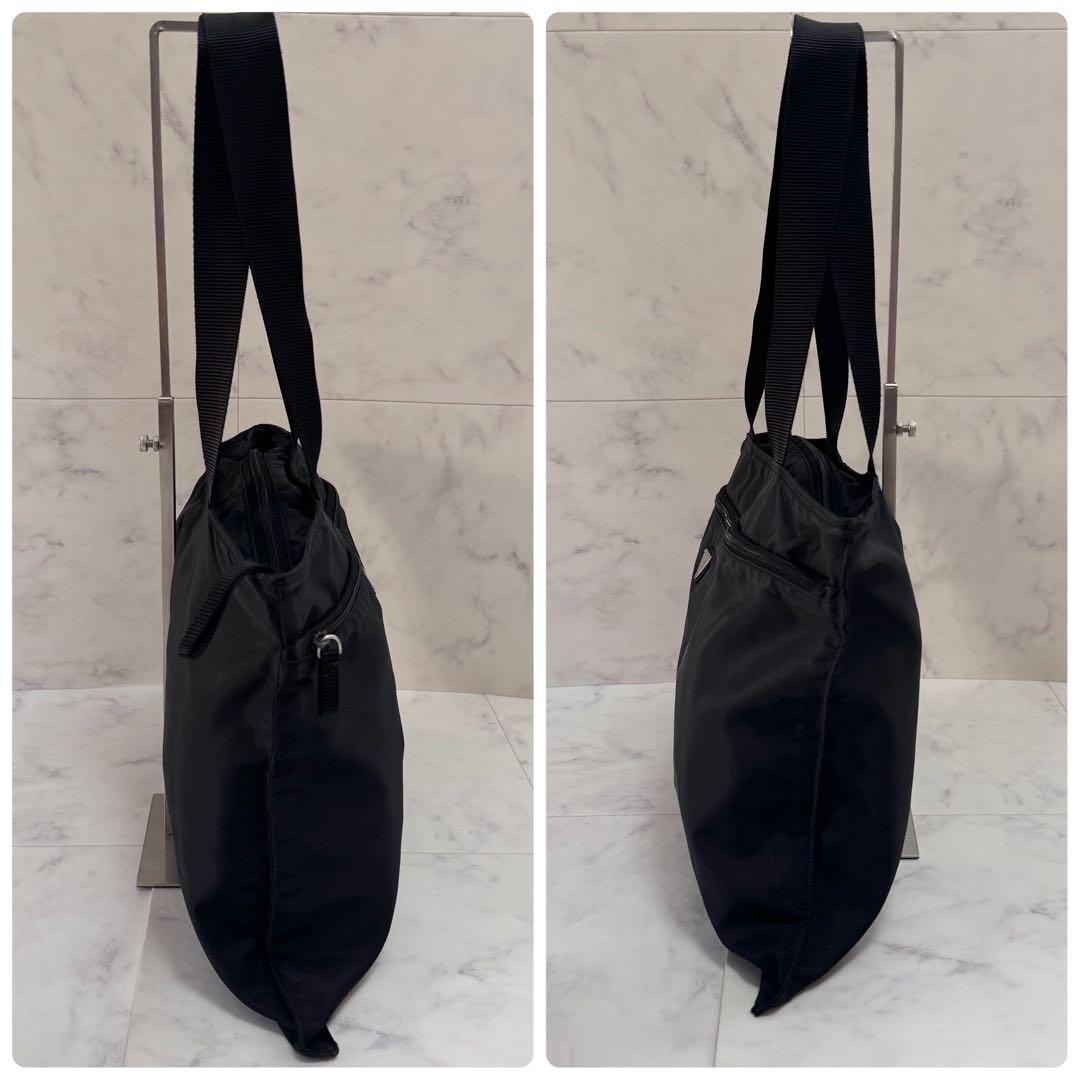 Excellent condition PRADA triangular logo tessuto… - image 4