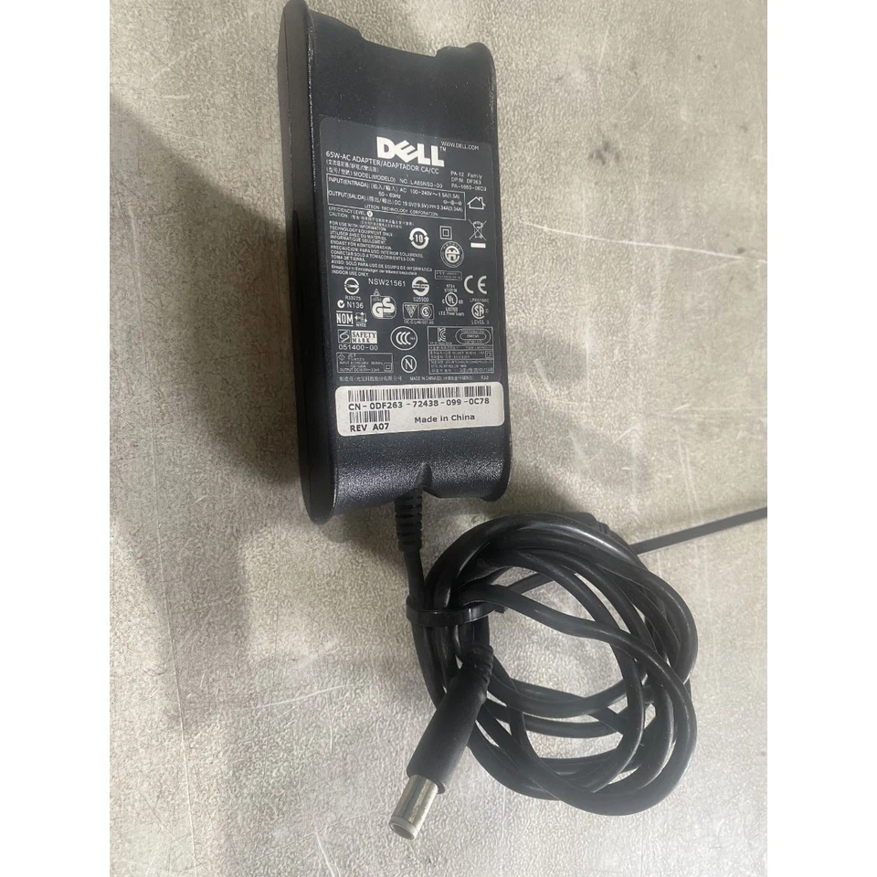 Dell LA65NS0-00 AC Power Adapter Charger Black 3.34A 19.5V for Latitude Laptops - Image 3 of 4