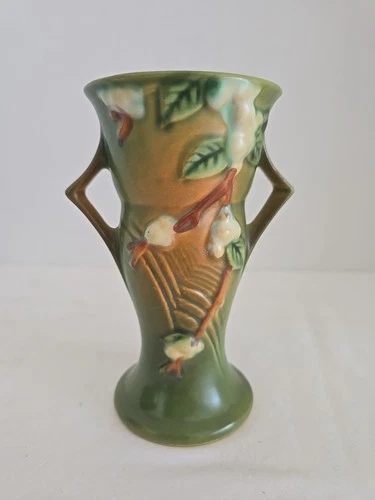 Vtg Roseville Pottery Snowberry Green Handled Vase IV-6 6.25"T