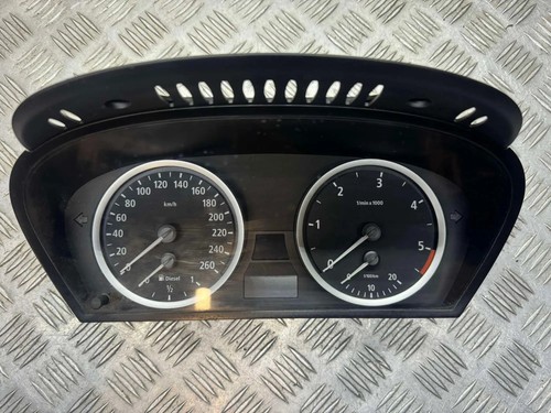 BMW 5 E60 Kombiinstrument 699070890ZV 62116945633 110080213 3.00 30460705